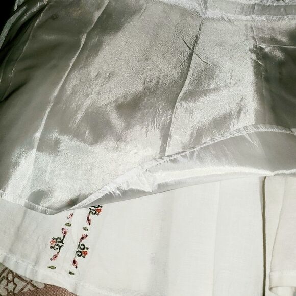 Peter Martin Lined Floral Embroidered Skirt - Picture 6 of 7